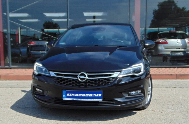 Opel Astra cena 63500 przebieg: 95303, rok produkcji 2019 z Sokółka małe 277